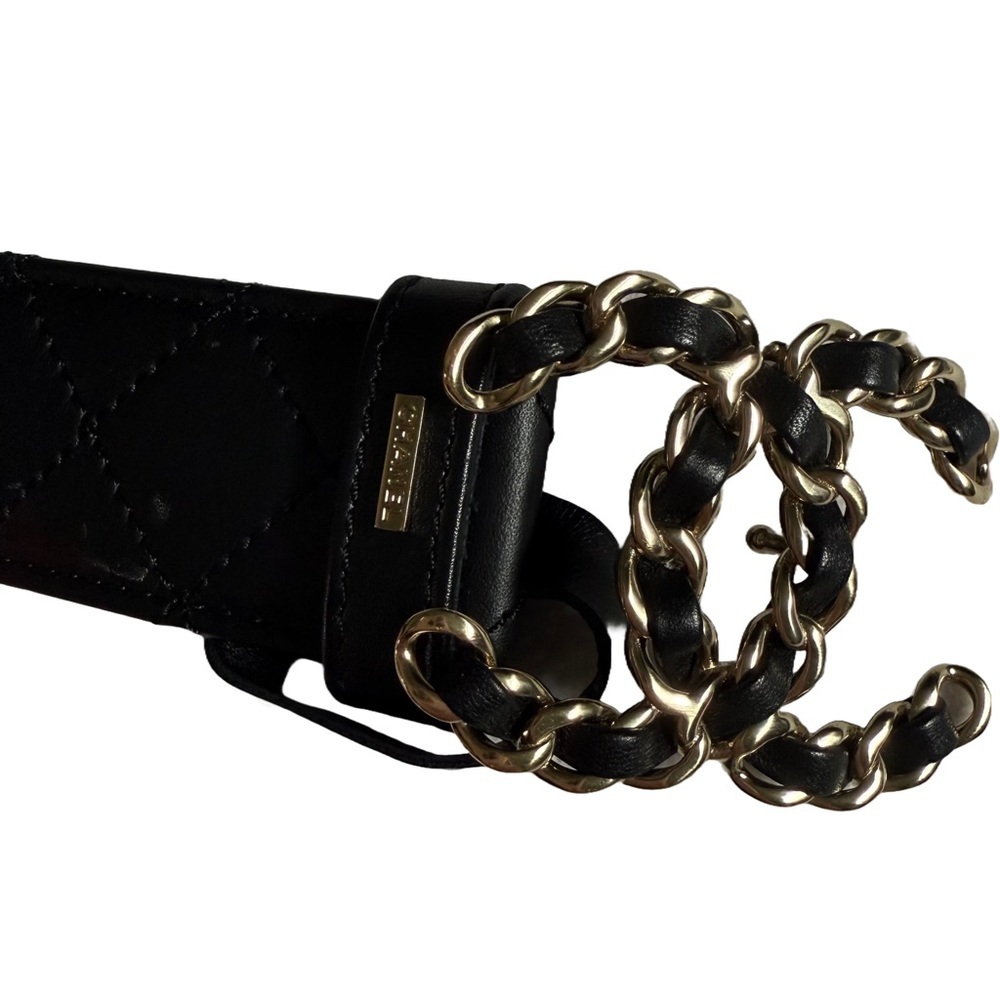 CHANEL BLACK LAMBSKIN QUILTED LEATHER BELT WITH GOLD CHAIN INTERLOCKING CC LOGO - Picture 4 of 10
